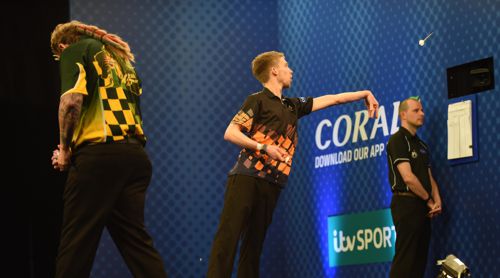 Simon Whitlock ließ Chris Quantock bei seinem UK Open-Debüt keine Chance