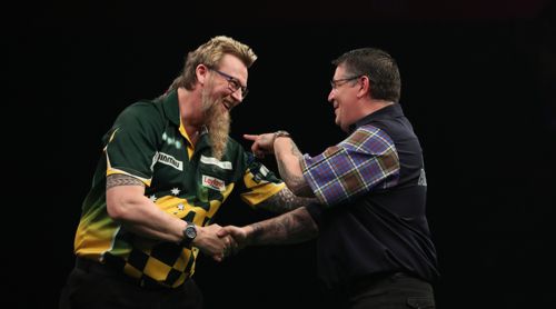 Simon Whitlock und Gary Anderson haben Spaß
