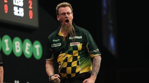 Simon Whitlock bot Daryl Gurney im Finale des World Grand Prix einen Krimi