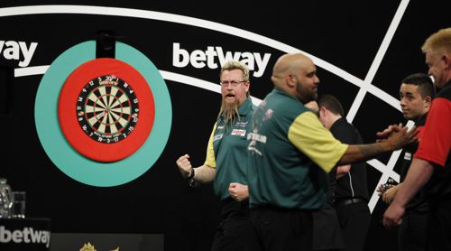 Simon Whitlock ist neben Kyle Anderson eindeutig Kapitän im Team Australien