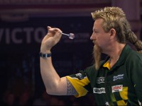 Simon Whitlock gewinnt gegen Jelle Klaasen