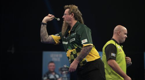 Simon Whitlock und Michael van Gerwen beim Grand Slam