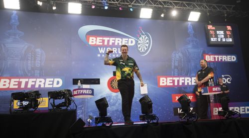 Simon Whitlock beim ersten World Matchplay ohne Zuschauer