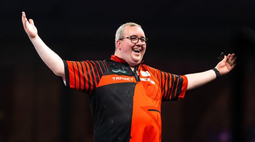 Stephen Bunting feiert seinen Walk-on