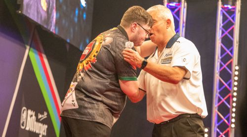 Dylan Slevin bezwingt Steve Beaton