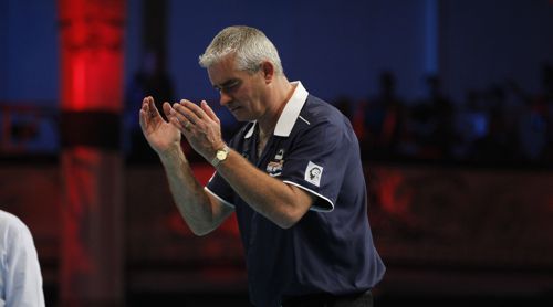 Steve Beaton liefert Gary Anderson einen unerwartet harten Kampf