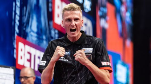Wessel Nijman überrascht beim Debüt gegen Aspinall
