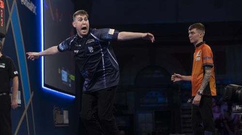 William Borland mit 9-Darter
