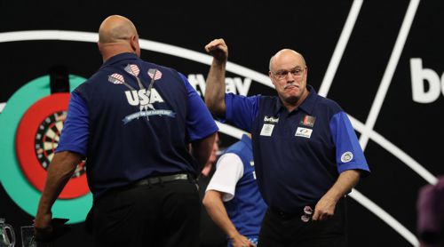 Darin Young und Larry Butler bringen enorm viel Erfahrung mit zum PDC World Cup of Darts