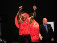 Team Spanien mit Cristo Reyes & Antonio Alcinas zieht in die zweite Runde des World Cup ein