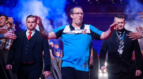 Zoran Lerchbacher hat Spaß beim Walk on