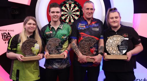 Weltmeister Eleanor Cairns, Bradly Roes, Beau Greaves und Neil Duff