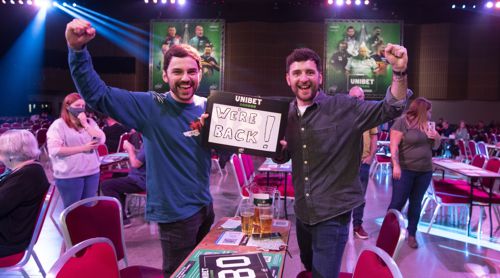 Die Dartsfans sind zurück