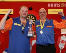 van Barneveld und Stompe Holland Dart